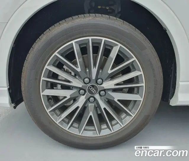 Audi Q3 2026 2.0 автомат (гидро), миниатюра 5