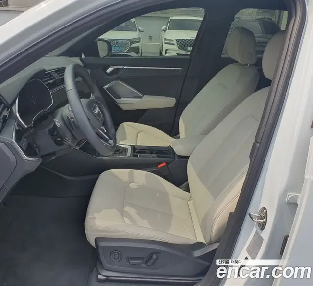 Audi Q3 2026 2.0 автомат (гидро), миниатюра 7