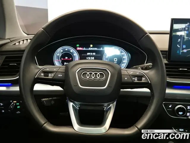 Audi Q5 2023 2.0 автомат (гидро), миниатюра 12