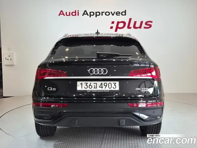 Audi Q5 2023 2.0 автомат (гидро), миниатюра 4