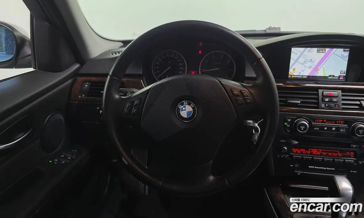 BMW 3 серия 2008 2.0 автомат (гидро), фото 13