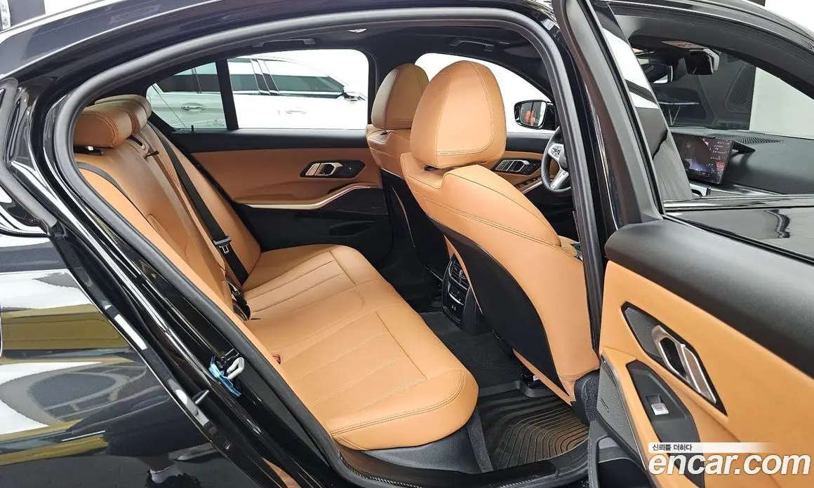 BMW 3 серия 2024 2.0 автомат (гидро), фото 18