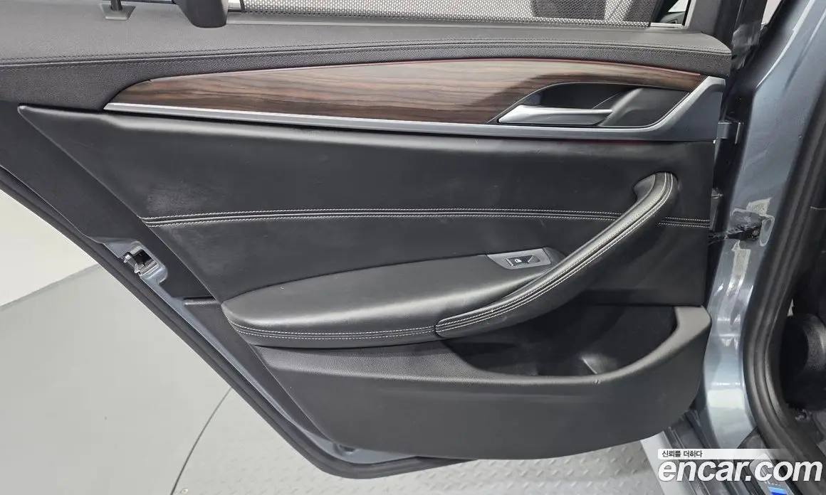 BMW 5 серия 2018 2.0 автомат (гидро), фото 15