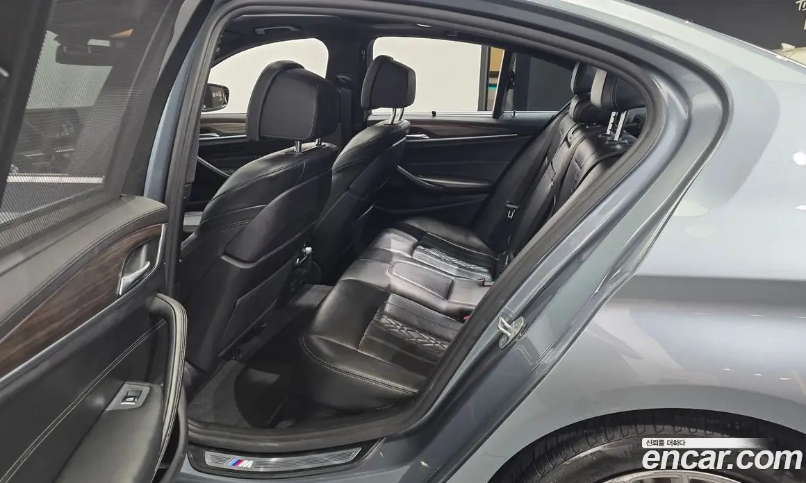 BMW 5 серия 2018 2.0 автомат (гидро), фото 17