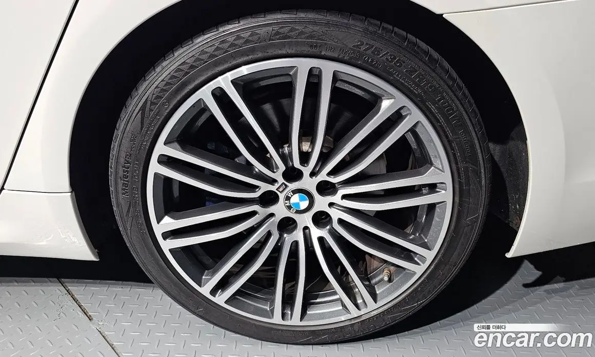 BMW 5 серия 2020 2.0 автомат (гидро), фото 6