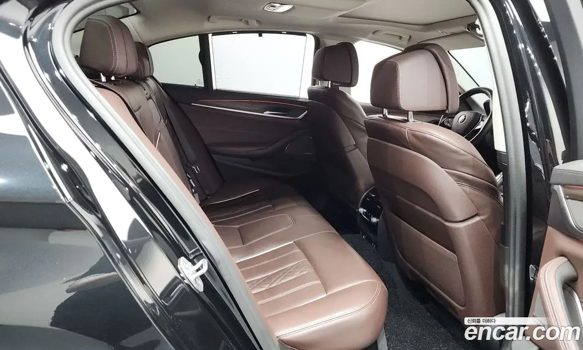 BMW 5 серия 2022 2.0 автомат (гидро), фото 17
