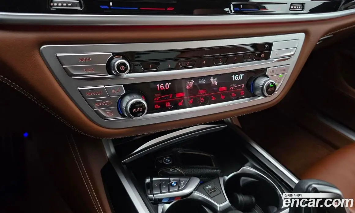 BMW 7 серия 2020 6.6 автомат (гидро), фото 24