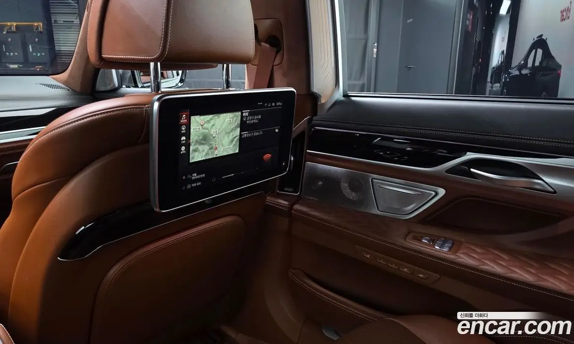 BMW 7 серия 2020 6.6 автомат (гидро), фото 28