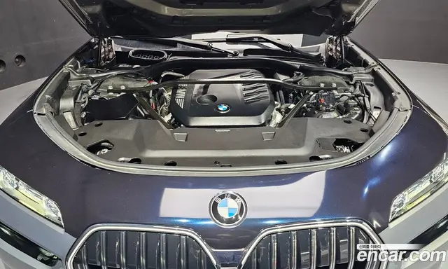 BMW 7 серия 2023 3.0 автомат (гидро), миниатюра 6