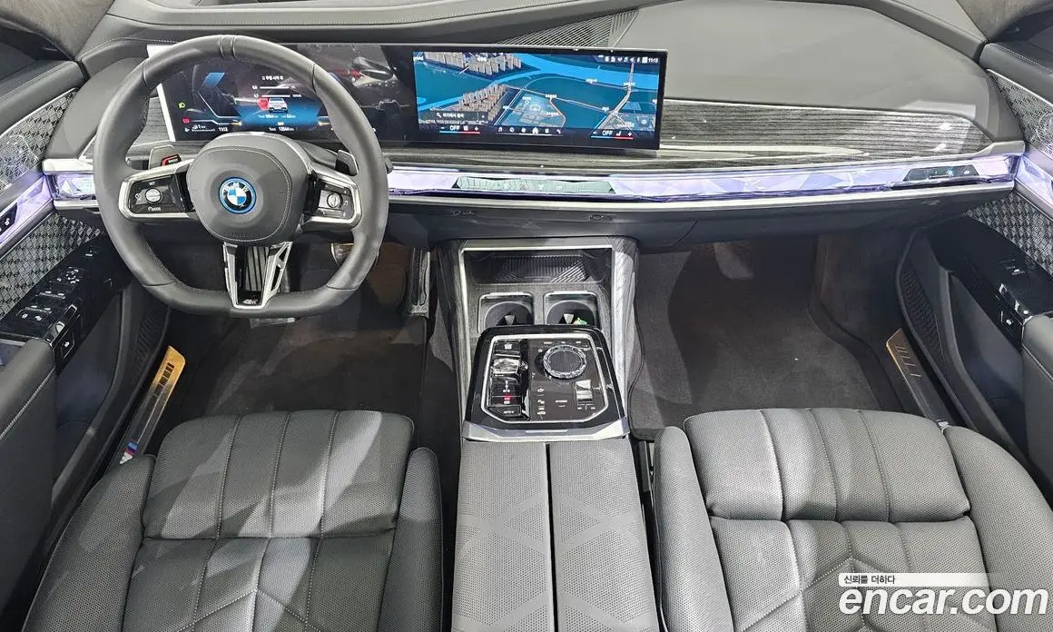 BMW 7 серия 2025 3.0 автомат (гидро), фото 7
