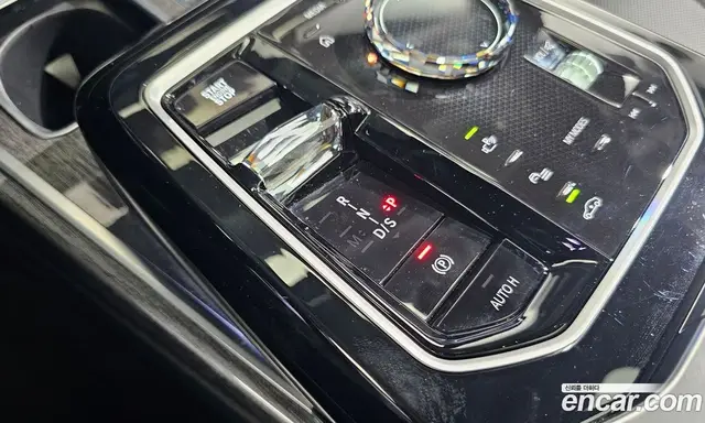 BMW 7 серия 2025 3.0 автомат (гидро), миниатюра 9