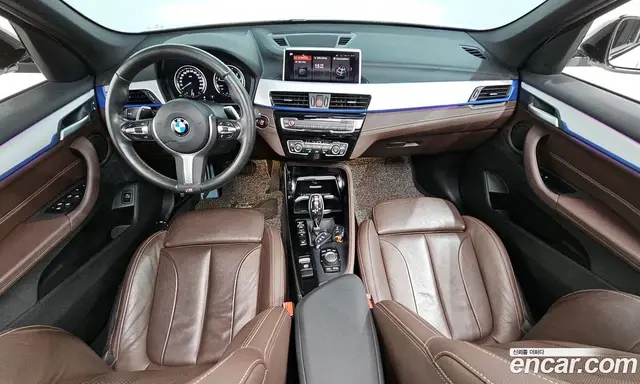 BMW X1 2021 2.0 автомат (гидро), миниатюра 3