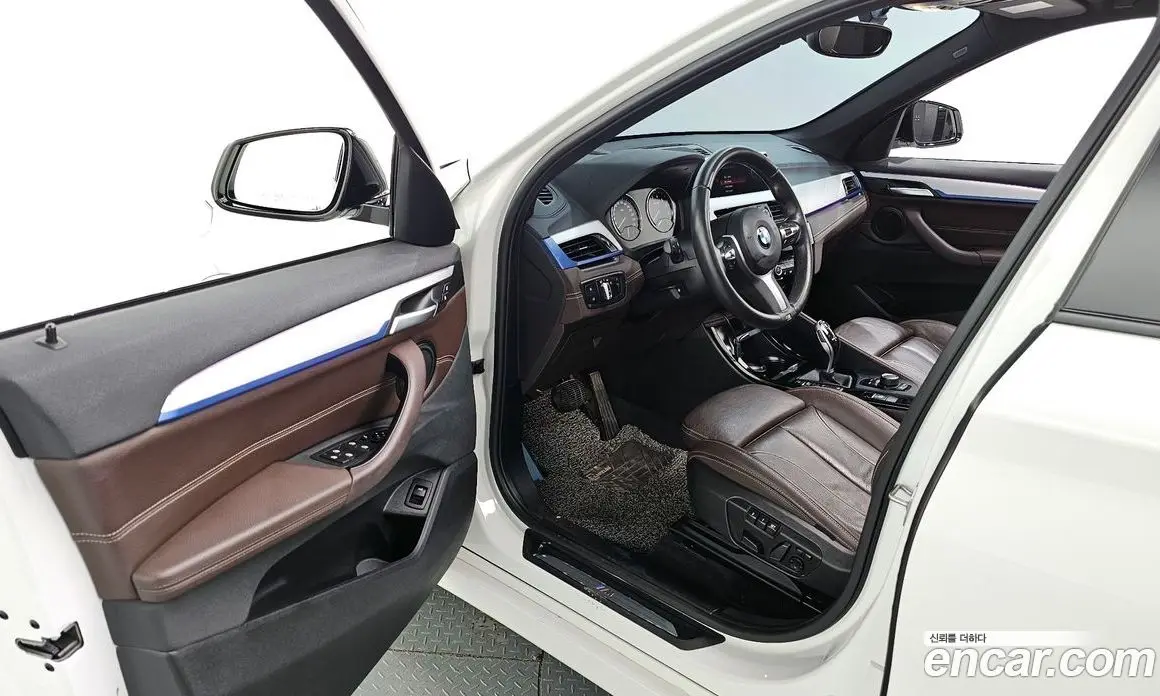BMW X1 2021 2.0 автомат (гидро), фото 10