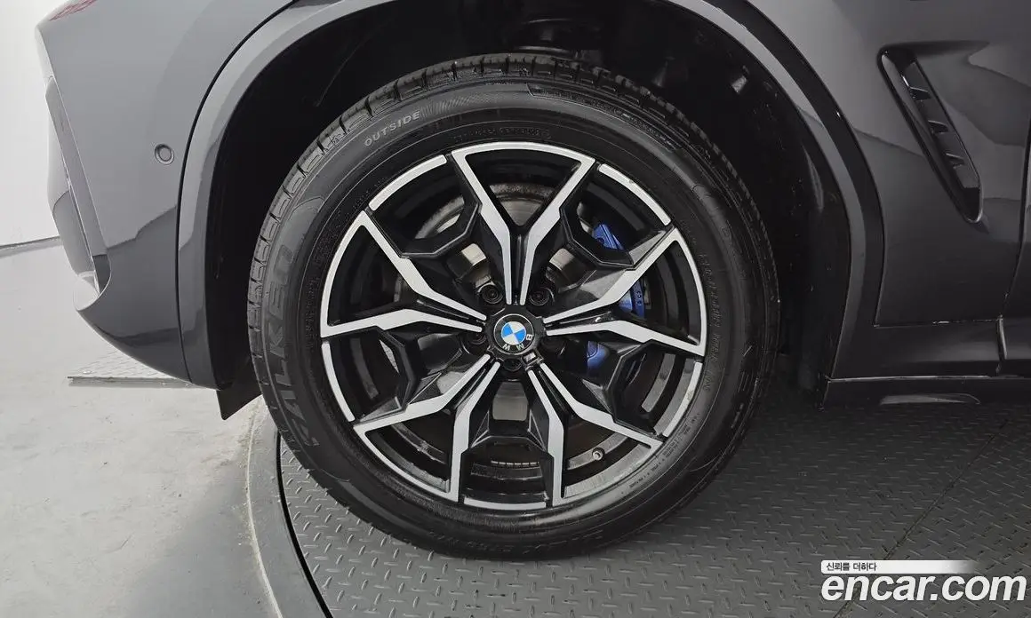 BMW X3 2022 2.0 автомат (гидро), фото 5
