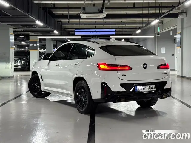 BMW X4 2022 2.0 автомат (гидро), миниатюра 2