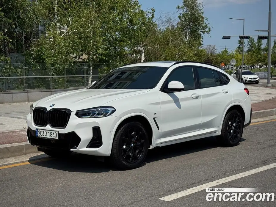 BMW X4 2022 2.0 автомат (гидро), фото 19