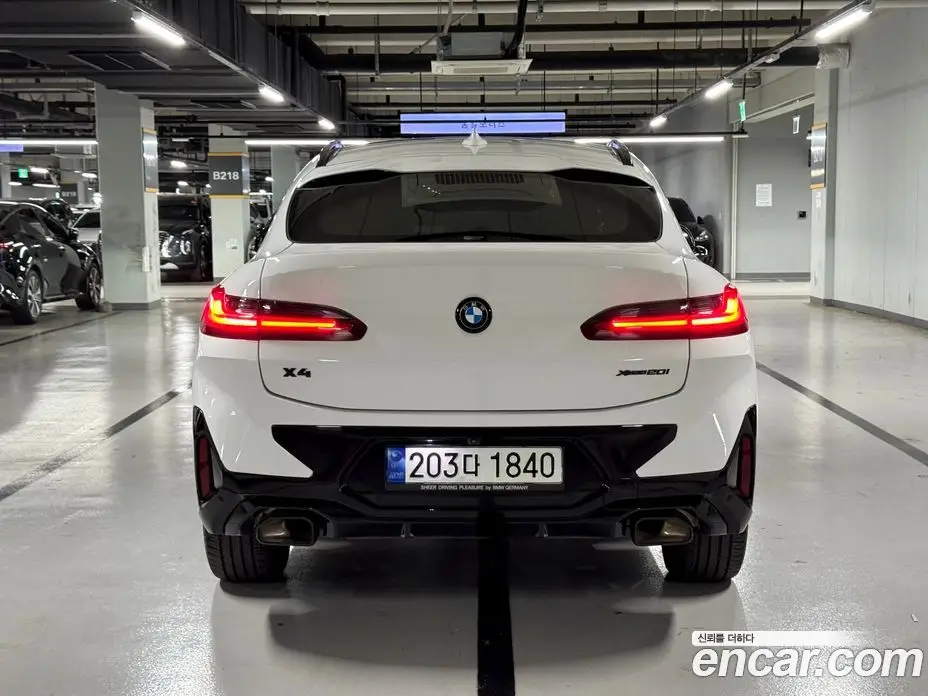BMW X4 2022 2.0 автомат (гидро), фото 4