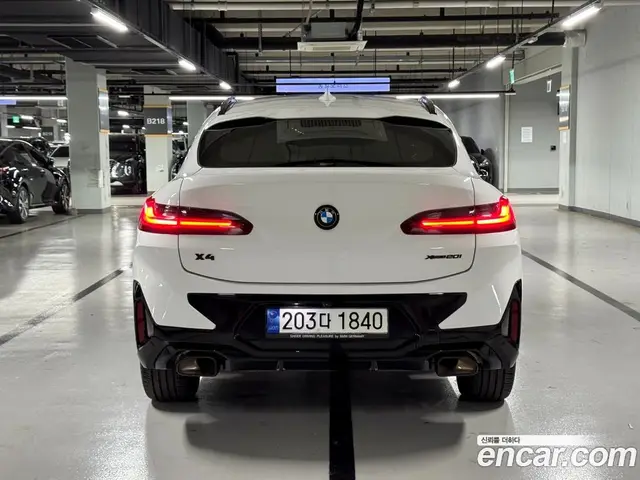 BMW X4 2022 2.0 автомат (гидро), миниатюра 4