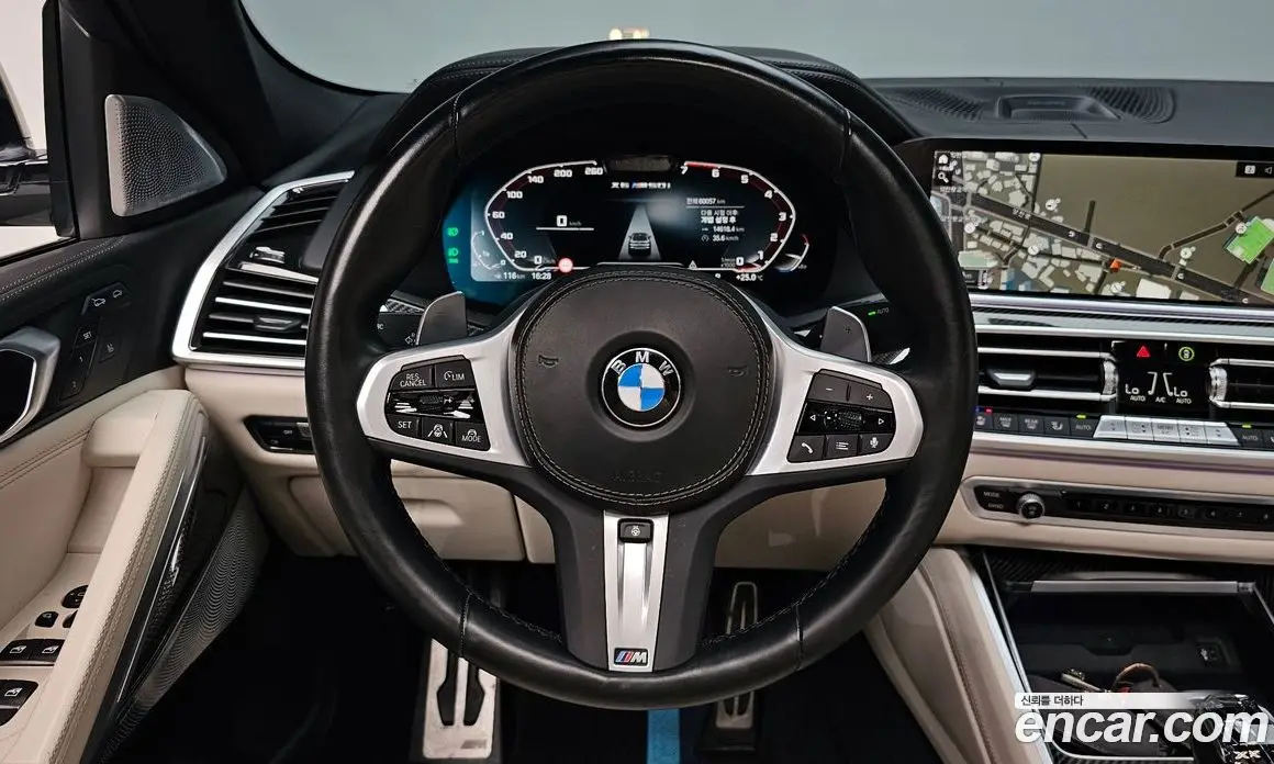 BMW X6 2022 4.4 автомат (гидро), фото 17