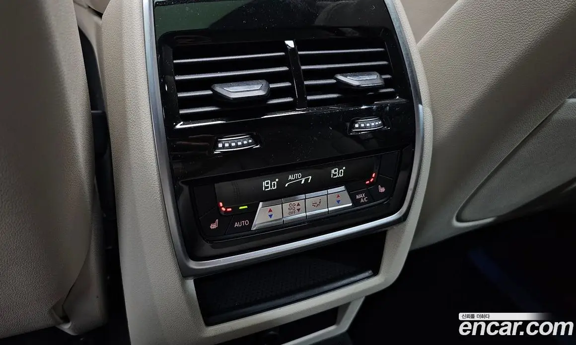 BMW X6 2022 4.4 автомат (гидро), фото 24