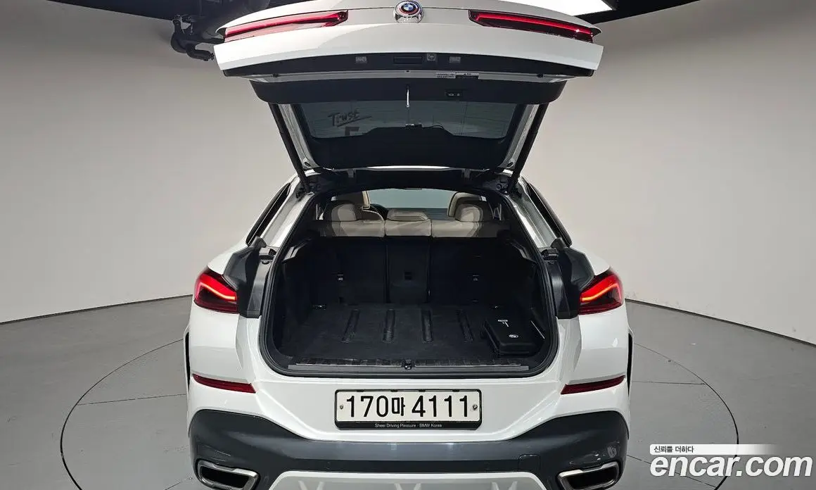 BMW X6 2022 4.4 автомат (гидро), фото 25