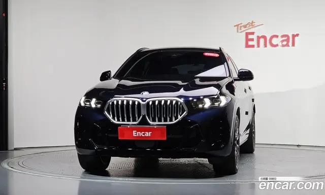 BMW X6 2023 3.0 автомат (гидро), миниатюра 2