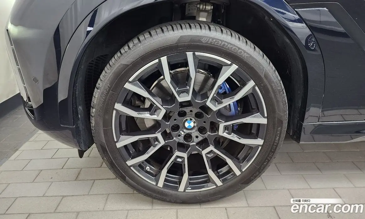 BMW X6 2023 3.0 автомат (гидро), фото 4