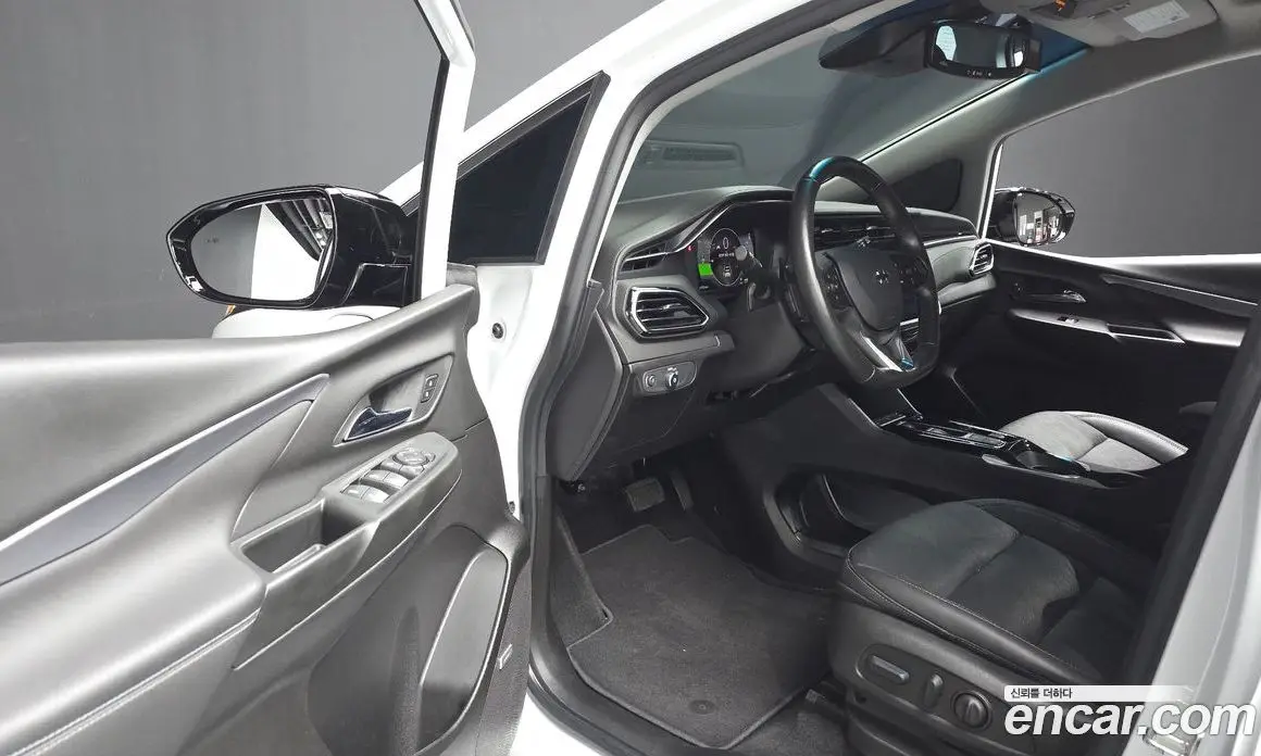 Chevrolet Bolt EV 2023 0.2 автомат (гидро), фото 13