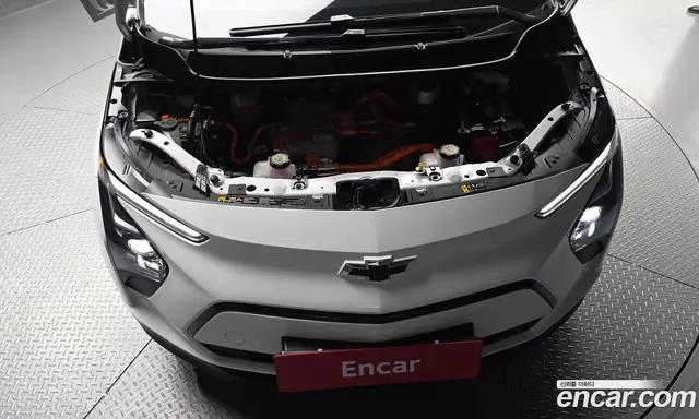 Chevrolet Bolt EV 2023 0.2 автомат (гидро), миниатюра 6