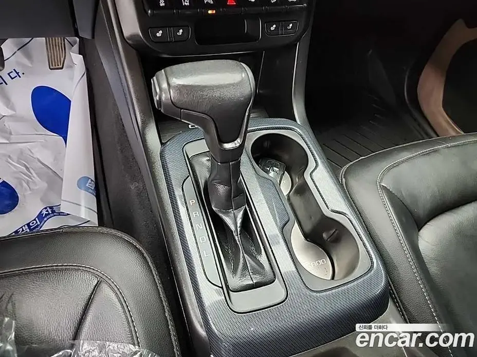 Chevrolet Colorado 2021 3.6 автомат (гидро), фото 8