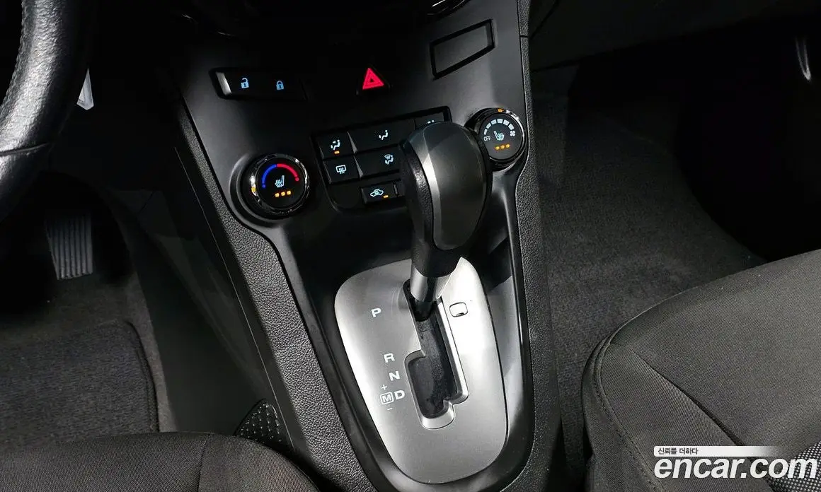 Chevrolet Orlando 2013 2.0 автомат (гидро), фото 11