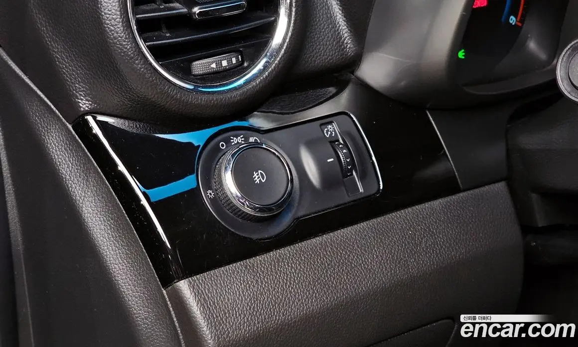 Chevrolet Orlando 2013 2.0 автомат (гидро), фото 22