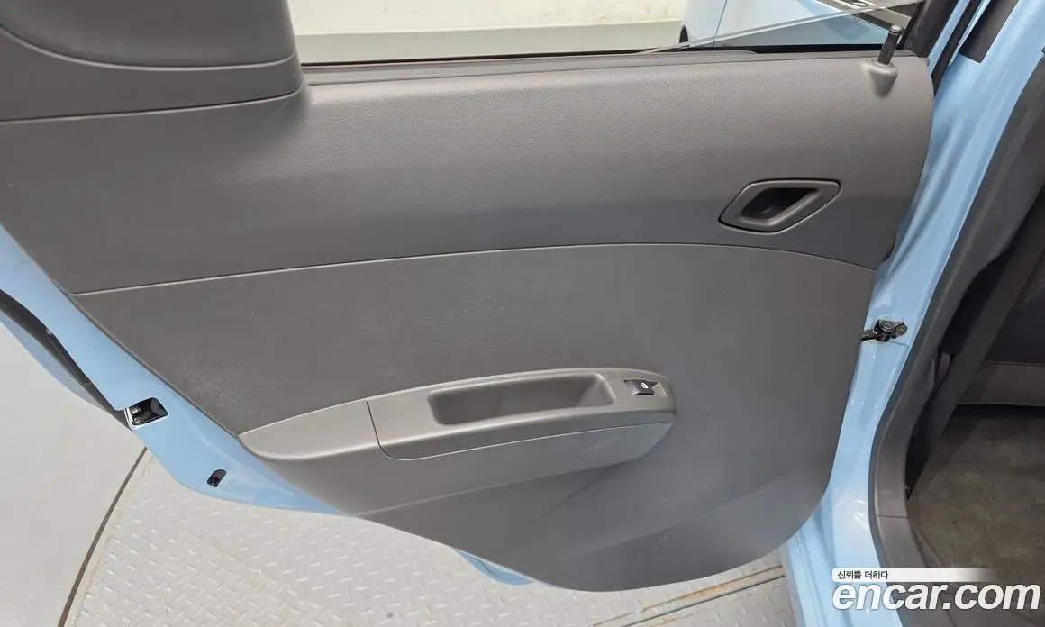 Chevrolet Spark 2014 1.0 автомат (гидро), фото 15