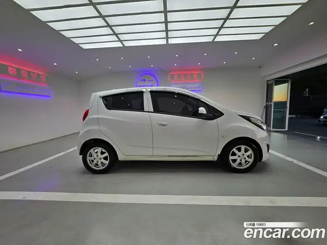 Chevrolet Spark 2014 1.0 автомат (гидро), миниатюра 8