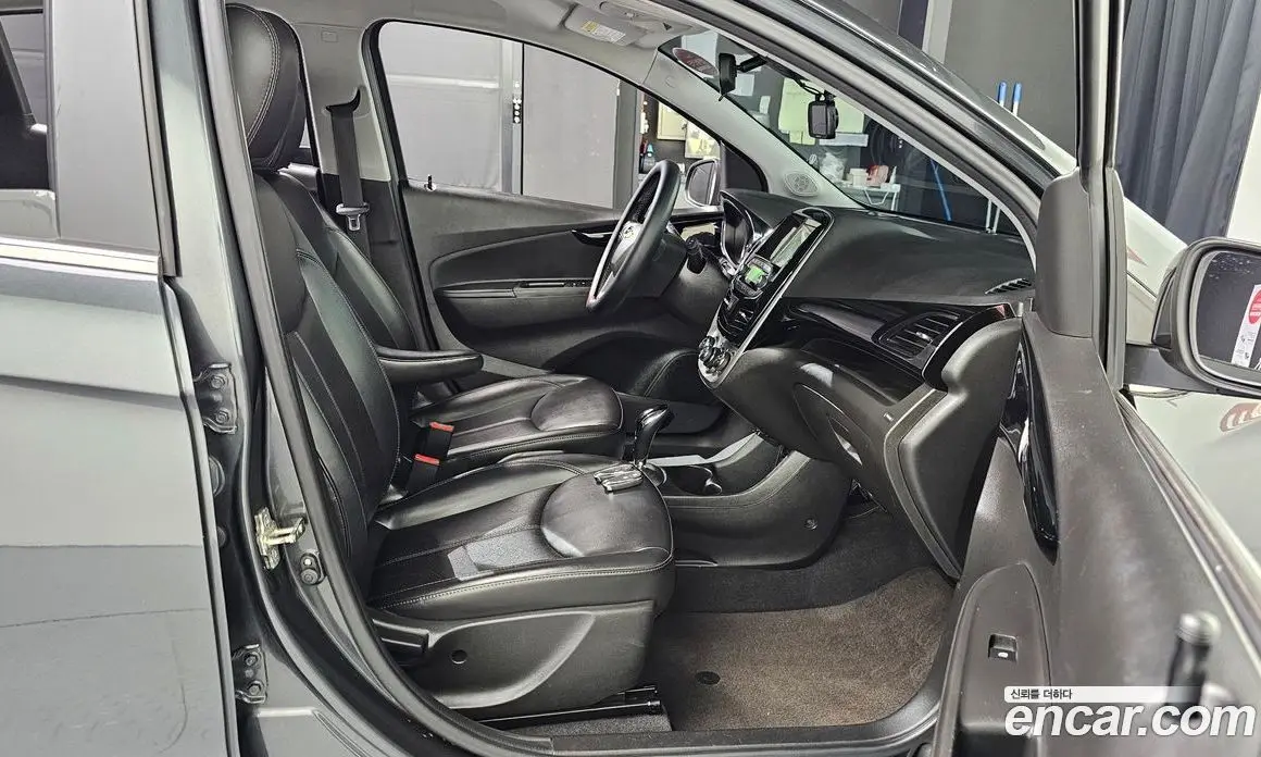 Chevrolet Spark 2016 1.0 автомат (гидро), фото 12
