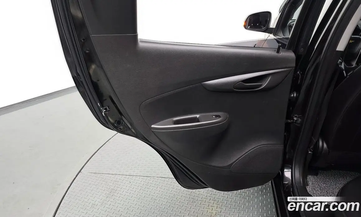 Chevrolet Spark 2016 1.0 автомат (гидро), фото 15