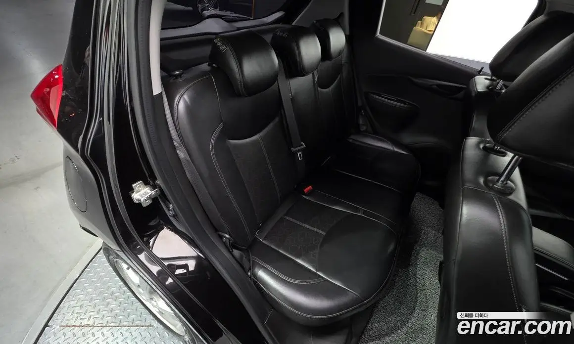 Chevrolet Spark 2016 1.0 автомат (гидро), фото 16