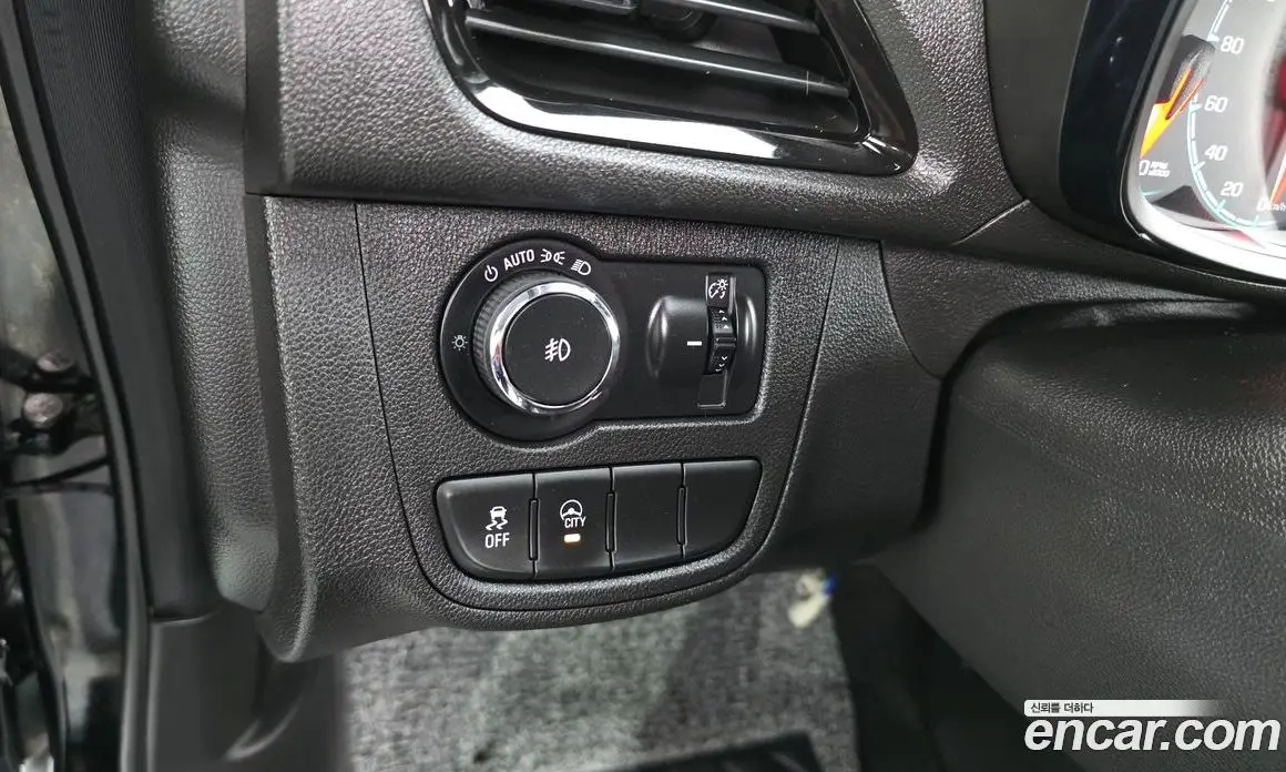 Chevrolet Spark 2016 1.0 автомат (гидро), фото 25