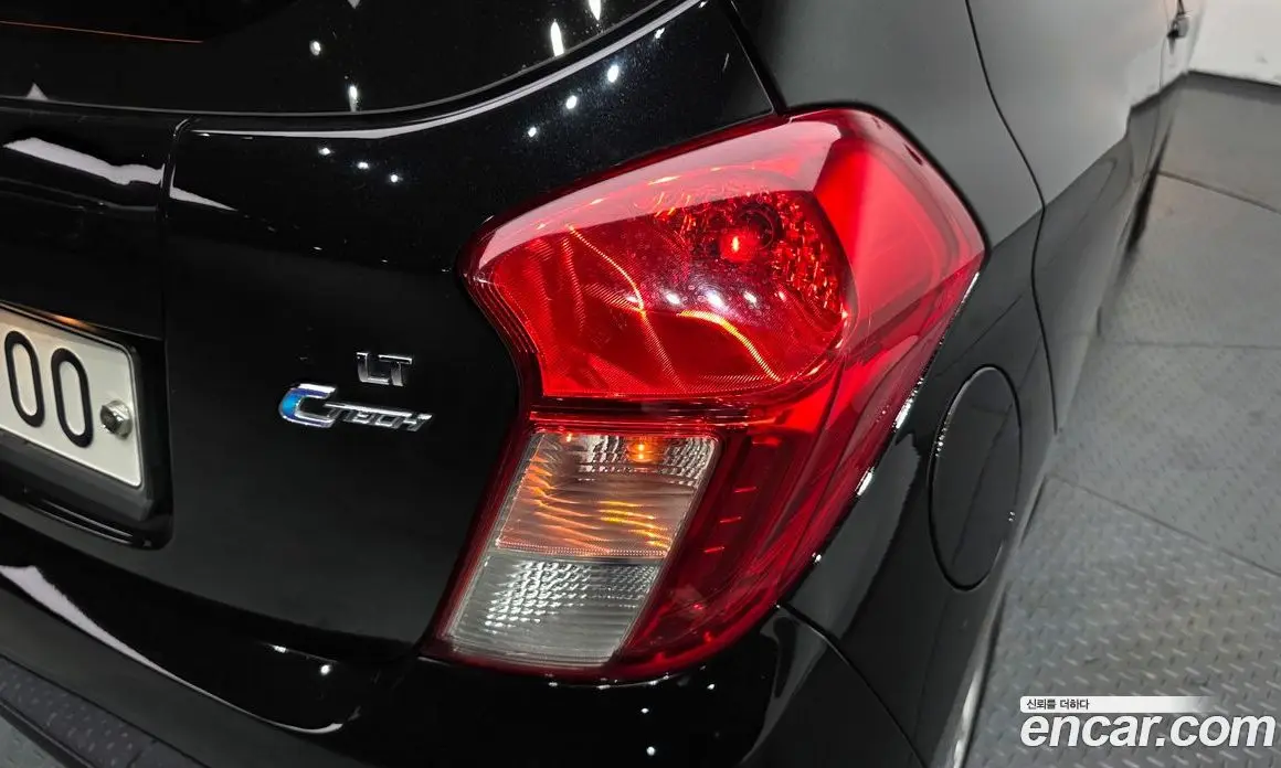 Chevrolet Spark 2016 1.0 автомат (гидро), фото 9