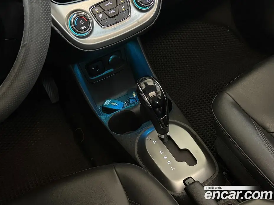 Chevrolet Spark 2016 1.0 автомат (гидро), фото 12