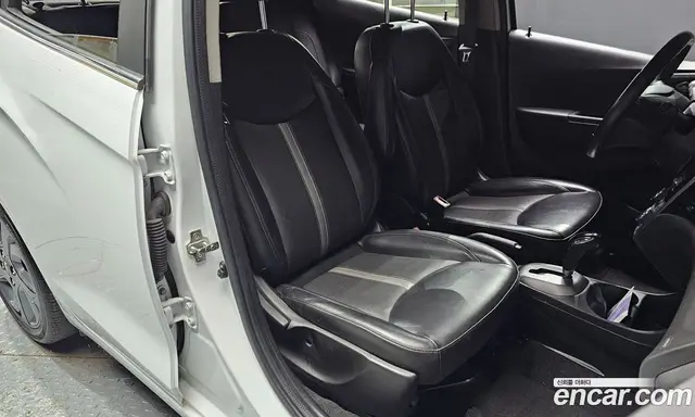 Chevrolet Spark 2018 1.0 автомат (гидро), миниатюра 11