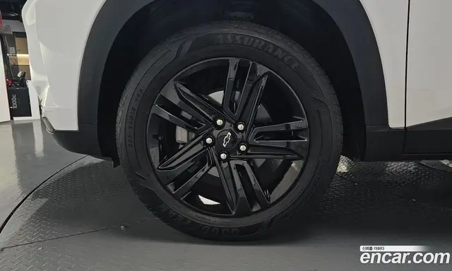Chevrolet Trax 2024 1.2 автомат (гидро), миниатюра 4