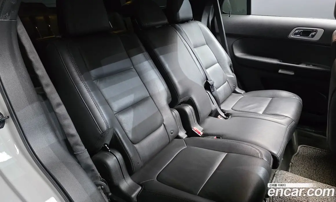 Ford Explorer 2015 2.0 автомат (гидро), фото 11