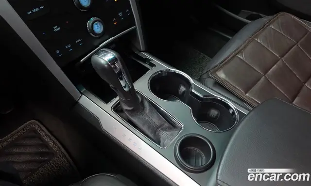 Ford Explorer 2015 2.0 автомат (гидро), миниатюра 9