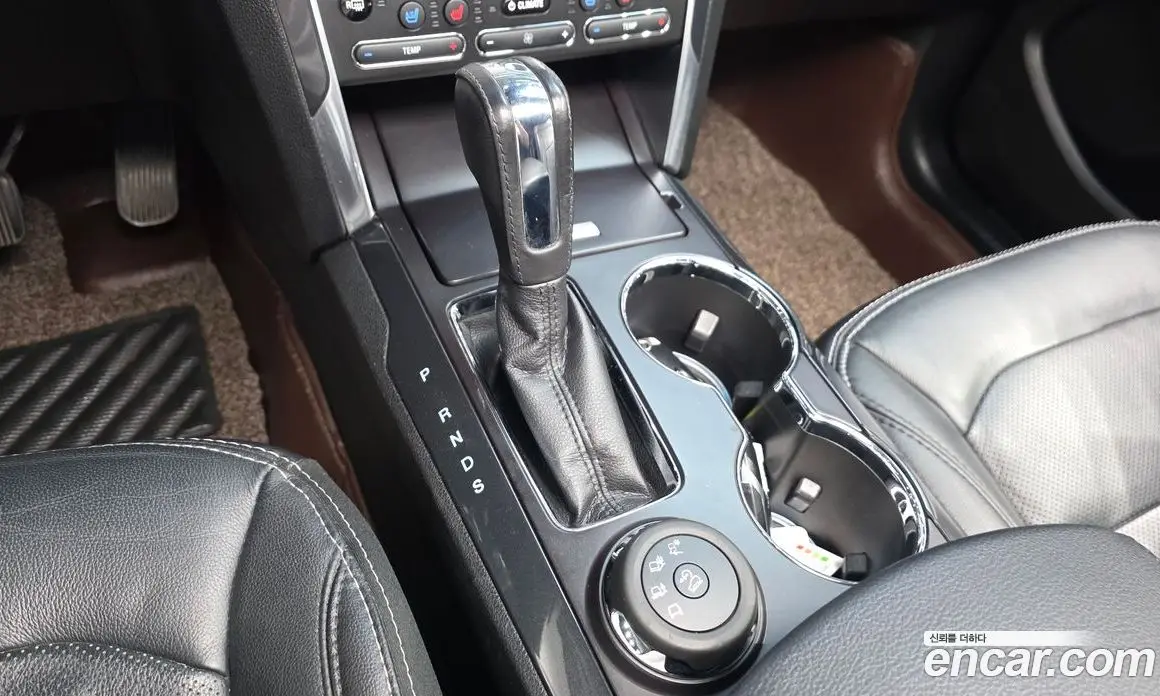 Ford Explorer 2017 3.5 автомат (гидро), фото 12
