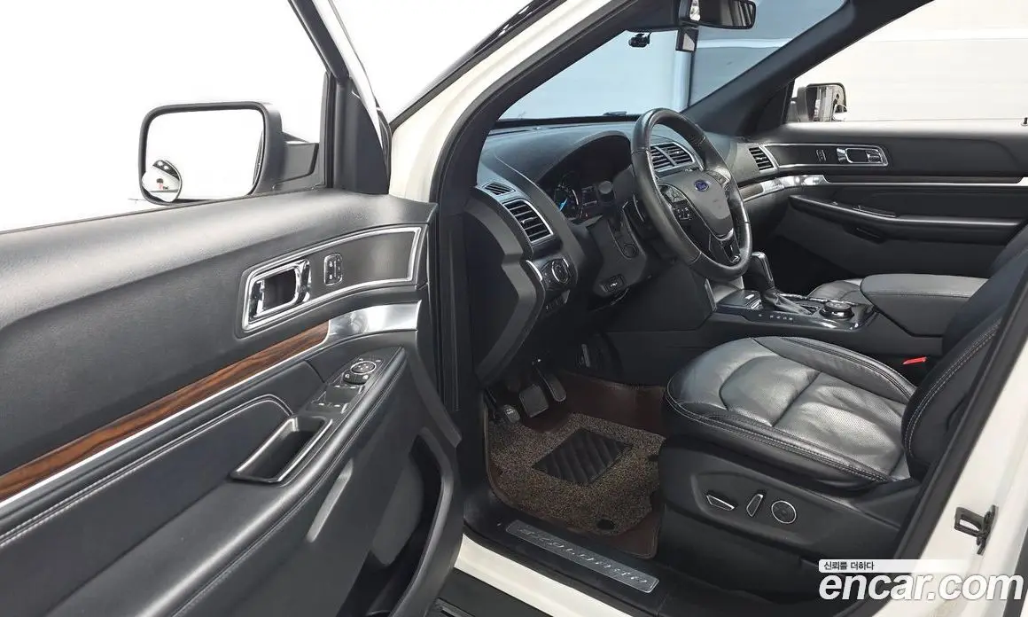 Ford Explorer 2017 3.5 автомат (гидро), фото 13