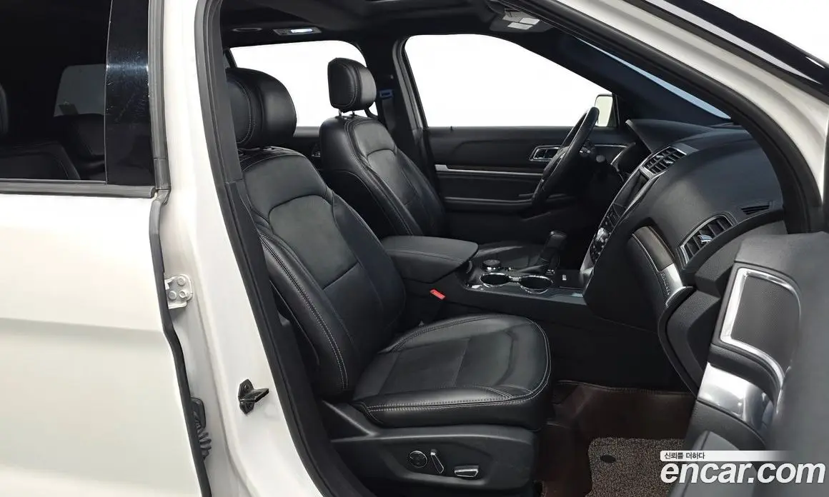 Ford Explorer 2017 3.5 автомат (гидро), фото 16