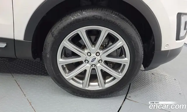 Ford Explorer 2017 3.5 автомат (гидро), миниатюра 7