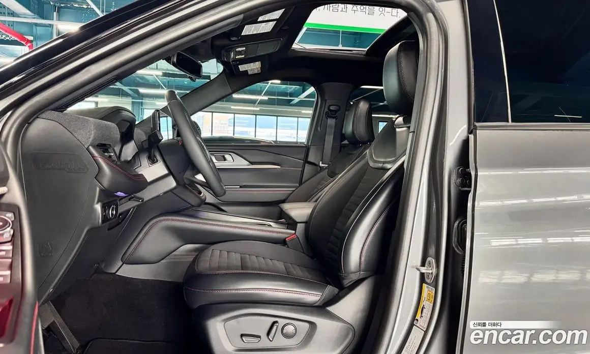 Ford Explorer 2025 2.3 автомат (гидро), фото 17