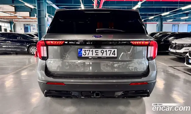 Ford Explorer 2025 2.3 автомат (гидро), миниатюра 4